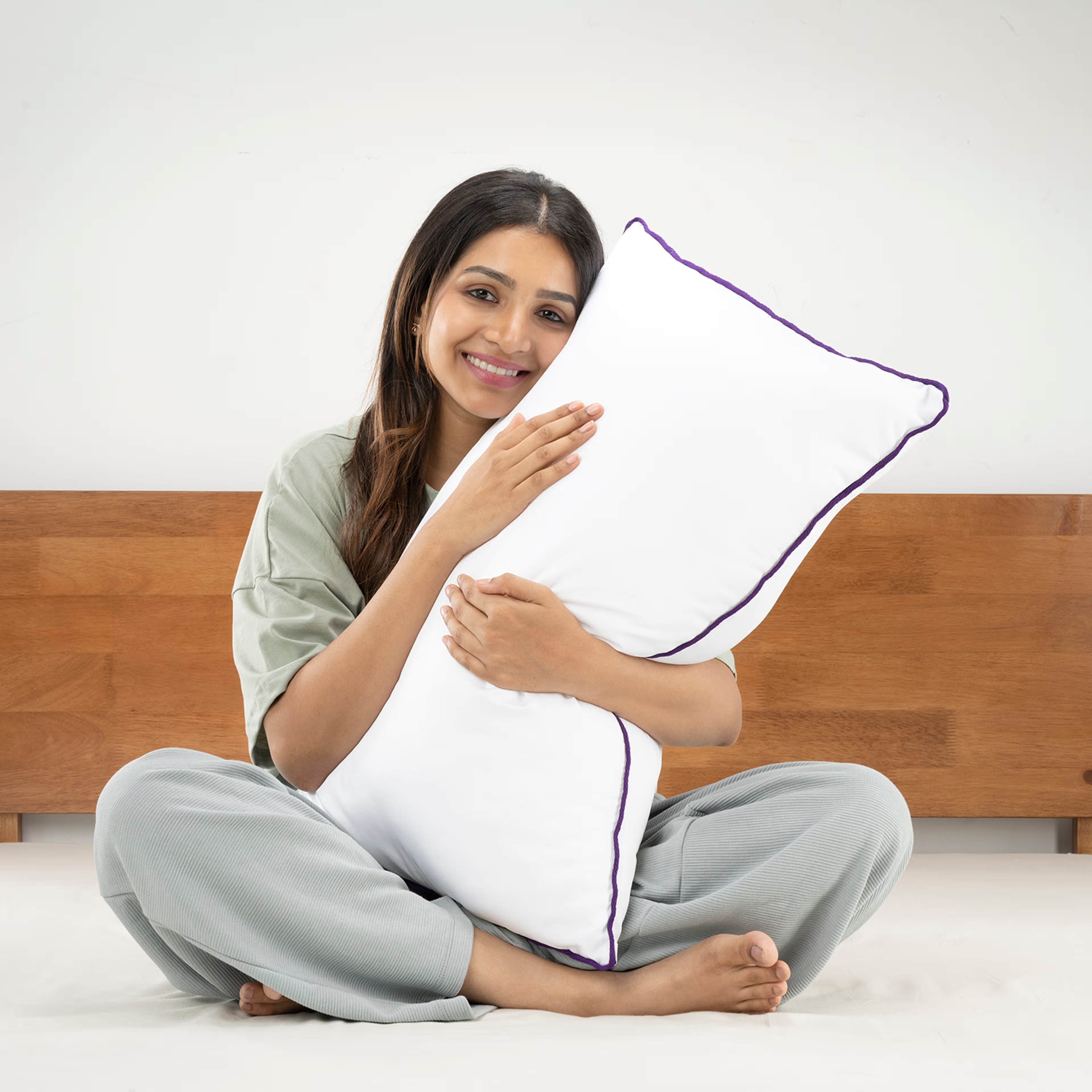 Microfibre Sleeping Pillow | Breathable & Hypo-allergenic |Set of 1 | Standard Size 27X16 inch | Super Soft &&nbsp;Fluffy&nbsp;|&nbsp;White Single