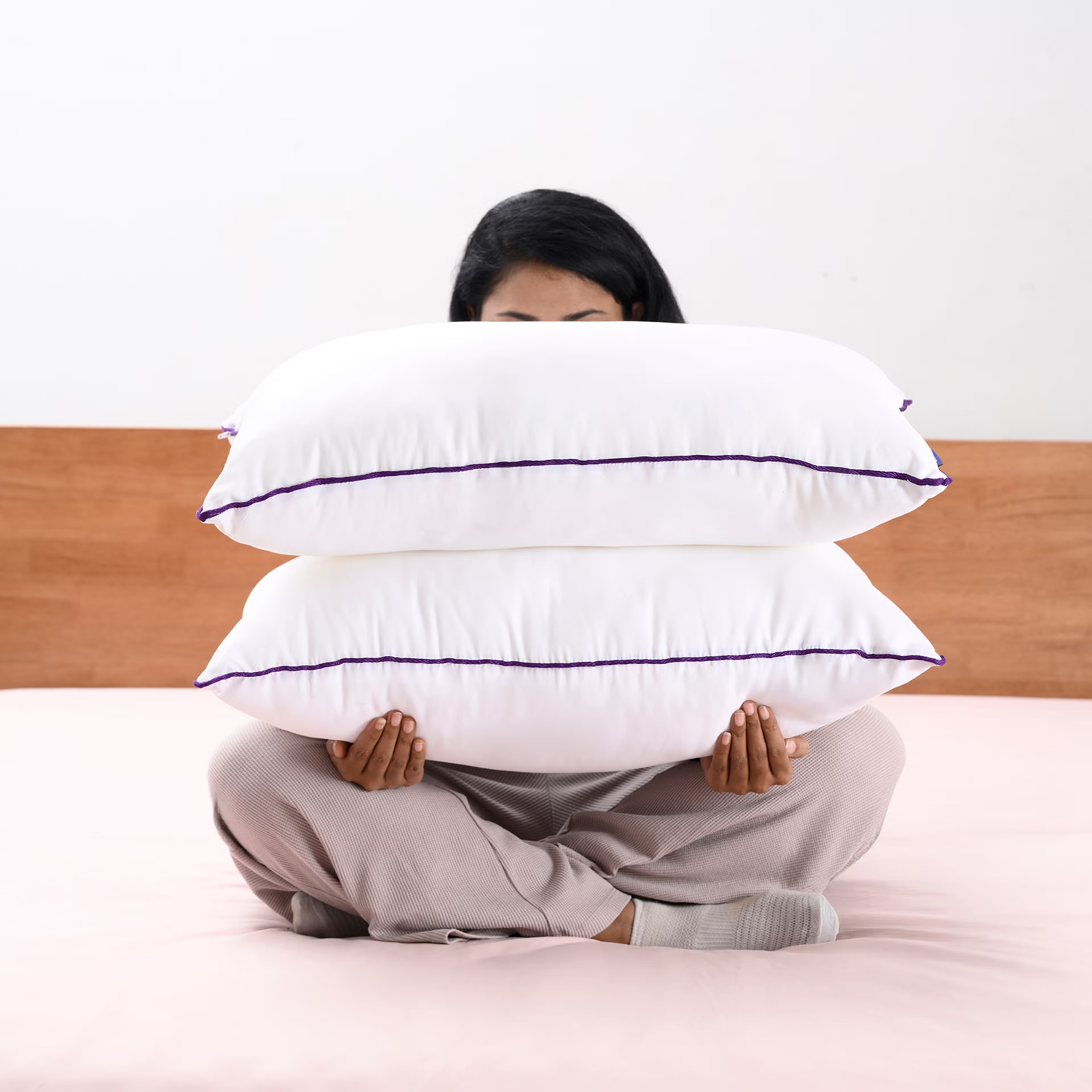 Microfibre Sleeping Pillow | Breathable & Hypo-allergenic |Set of 2 | Standard Size 27X16 inch | Super Soft &&nbsp;Fluffy&nbsp;|&nbsp;White Set of 2