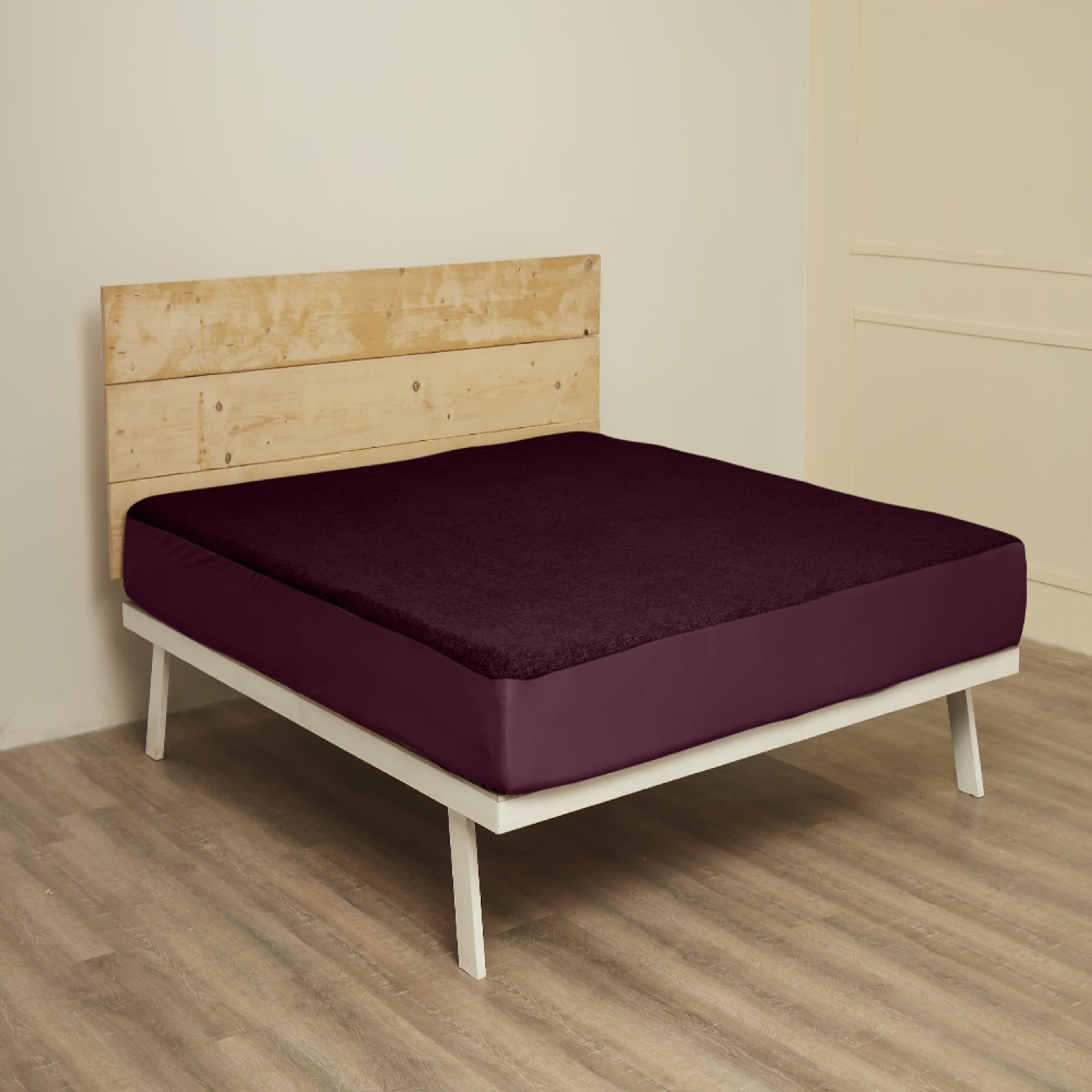 Water Proof Terry Cotton Feel Mattress Protector | Beetroot | Machine Washable | Super Soft Queen - 78" x 66 4 Water Proof Terry Cotton Feel Mattress Protector | Beetroot | Machine Washable | Super Soft Queen - 78" x 66\