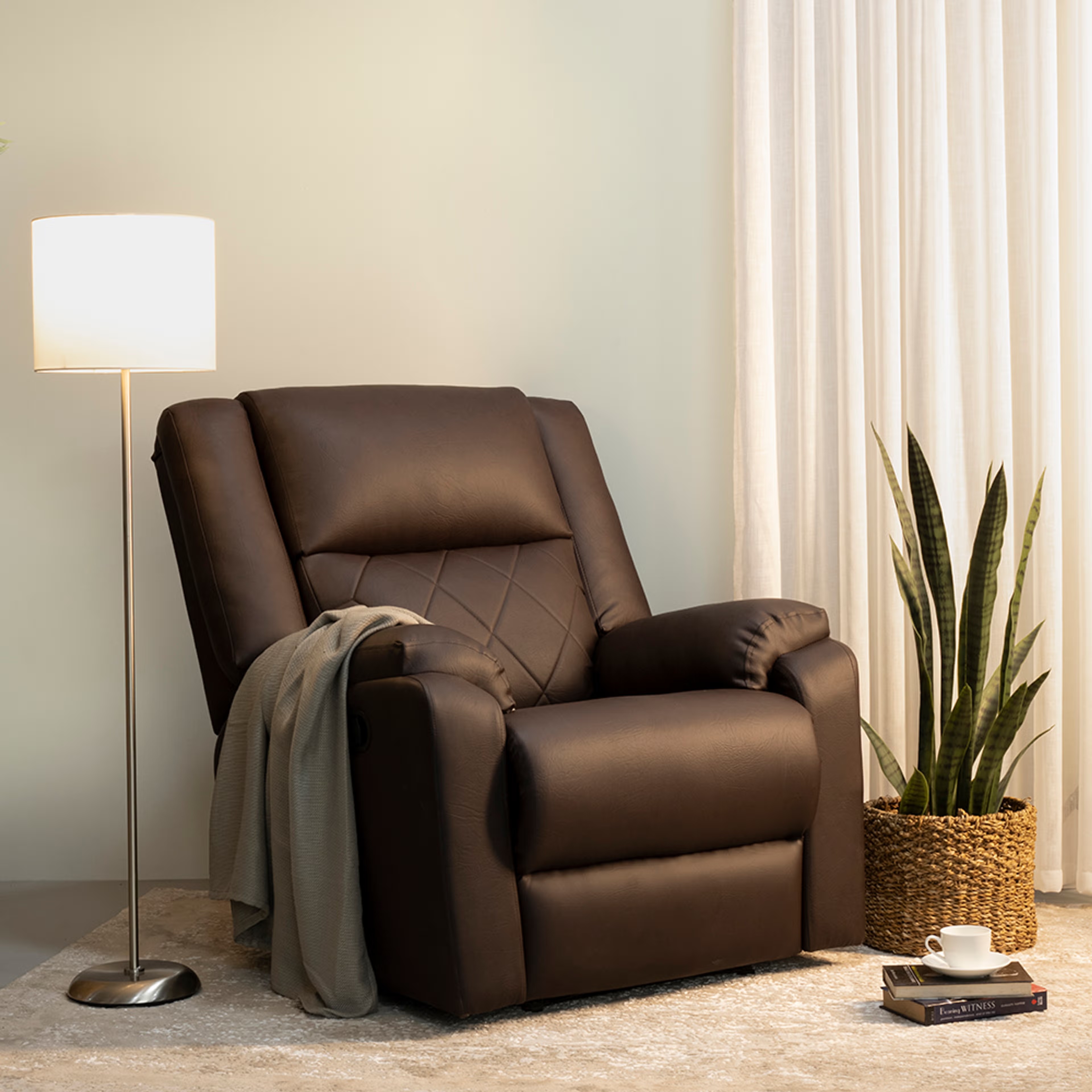 Wakefit Empress Recliner - 1 Seater - Dark Fantasy Manual, Regular, 1 Seater, Dark Fantasy