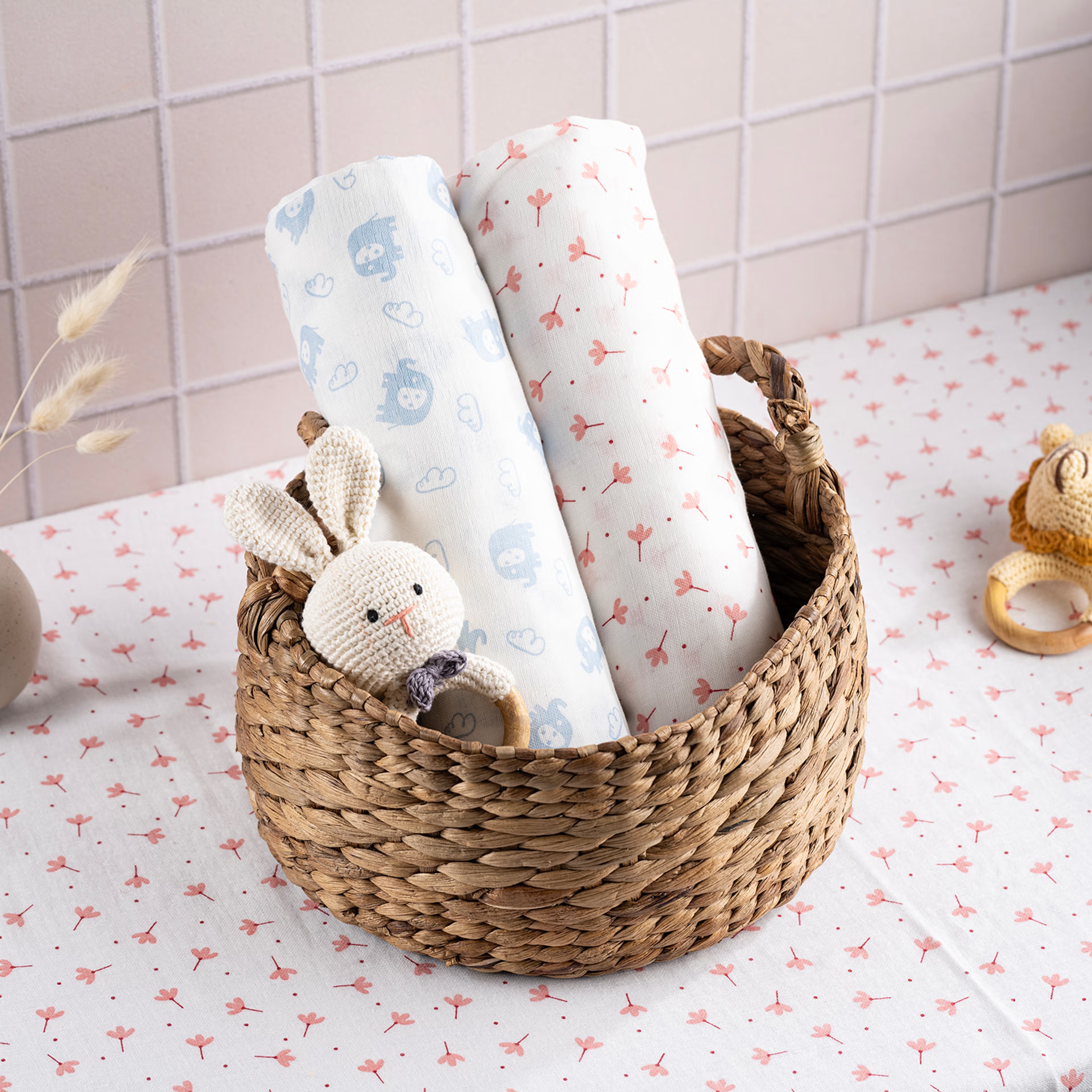 Wakefit Baby Wrap Muslin Cloth-Elepha & Mimi( Large , set of two) Set of 2, Large, Elepha & Mimi