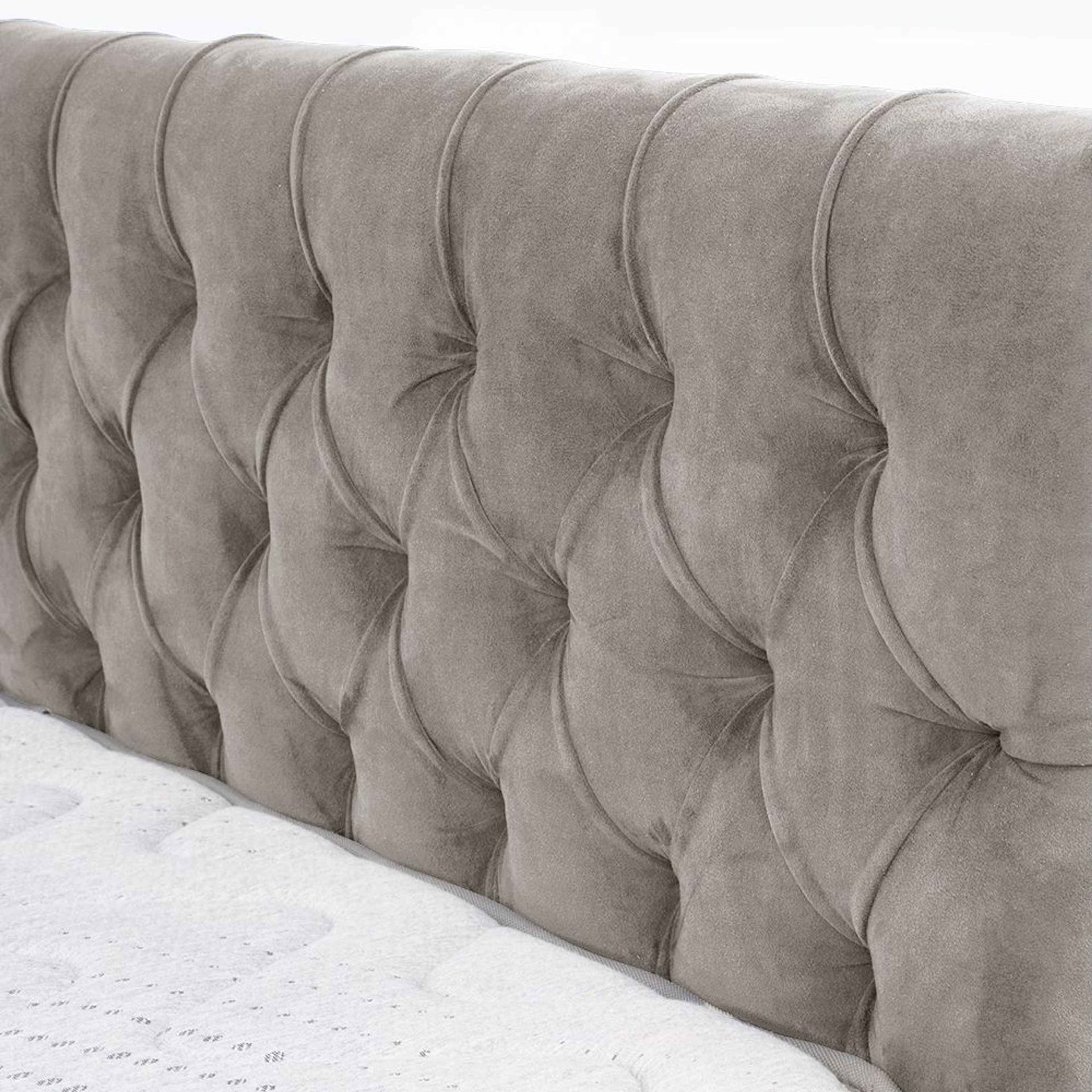 Wakefit Solis Upholstered Queen Bed without Storage (Velvet tuscan tan) Queen - 78" x 60 6 Wakefit Solis Upholstered Queen Bed without Storage (Velvet tuscan tan) Queen - 78" x 60\