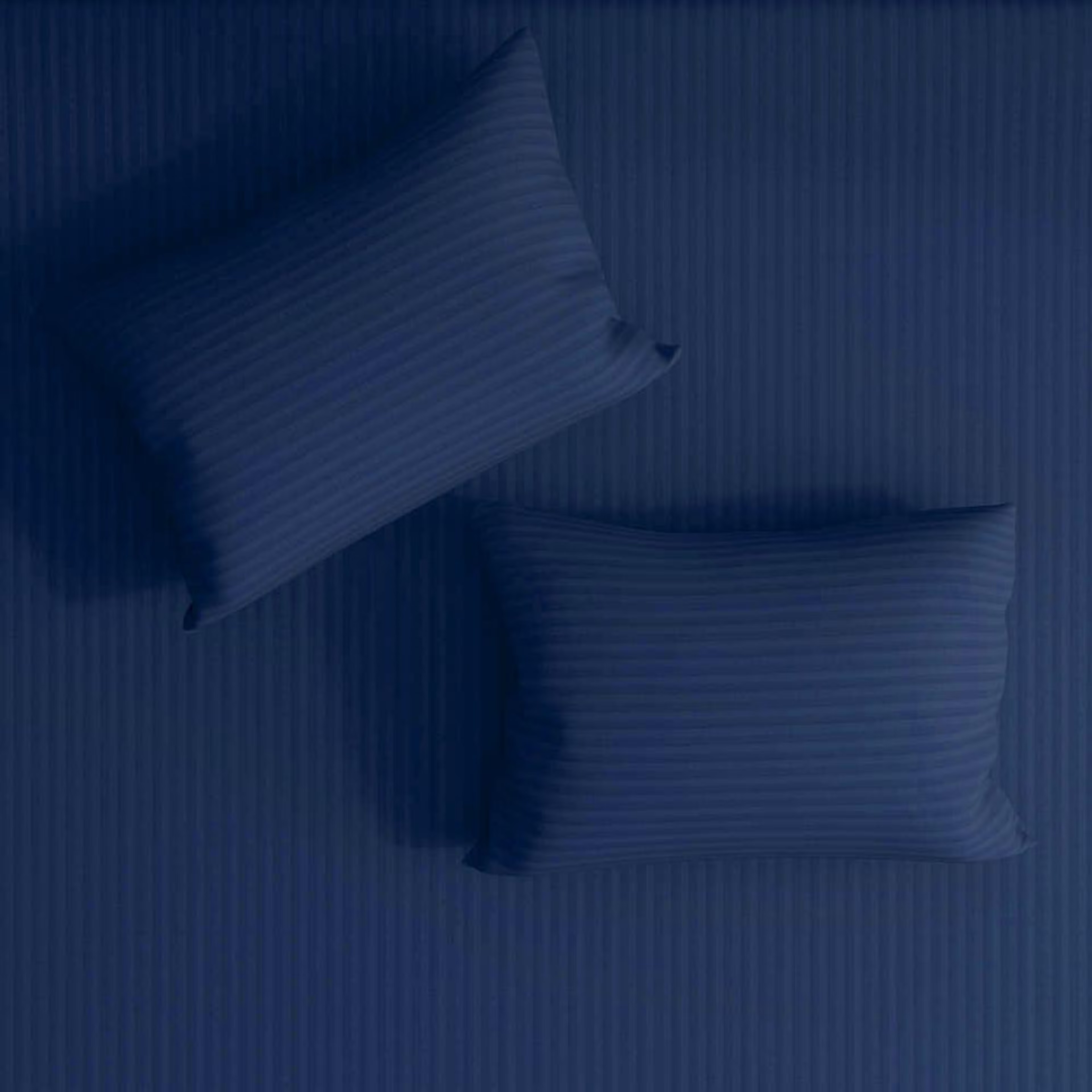 Wakefit 100% Cotton 215 TC Fitted Bedsheet With 2 Pillow Cover | Estate Blue Queen - 75" x 60\