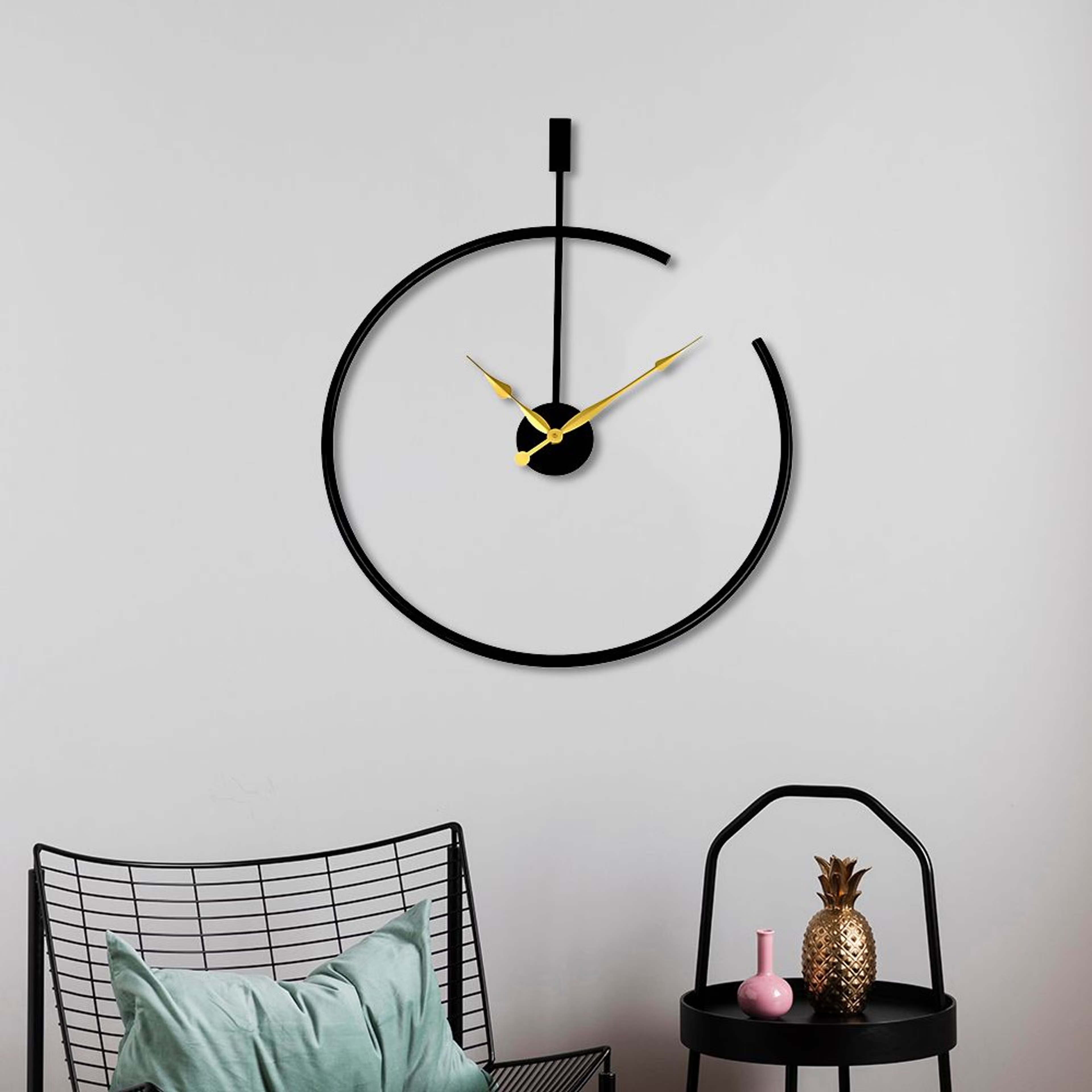 Metal Analog Wall Clock Big | 24 Inch | Laser Cut Abstract Home Decor & Gifting Option | For Living Room Study Bedroom & Office Decor | Cranny Clock Silver Black, 24 Inches