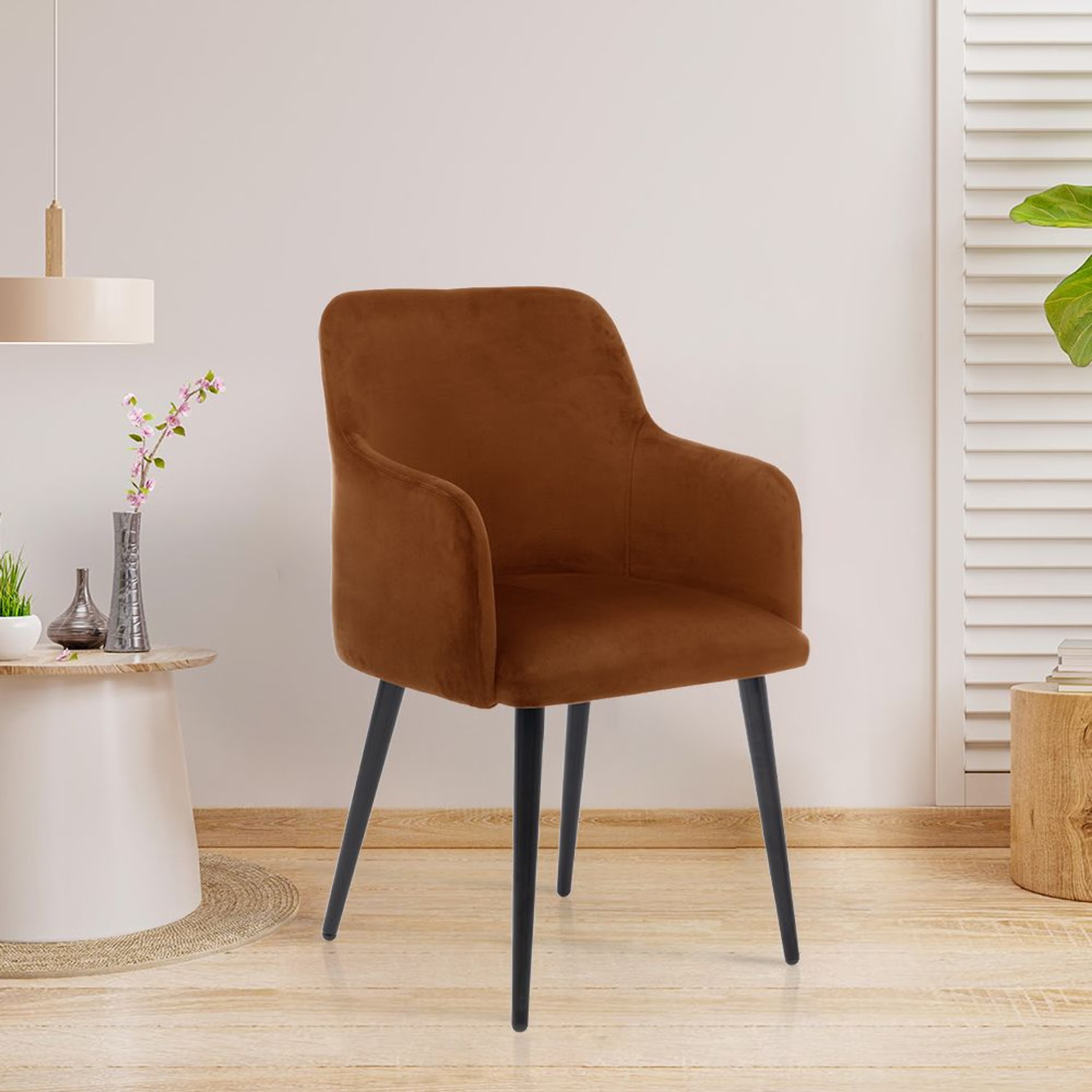 Wakefit Darcy Lounge Chair Amber