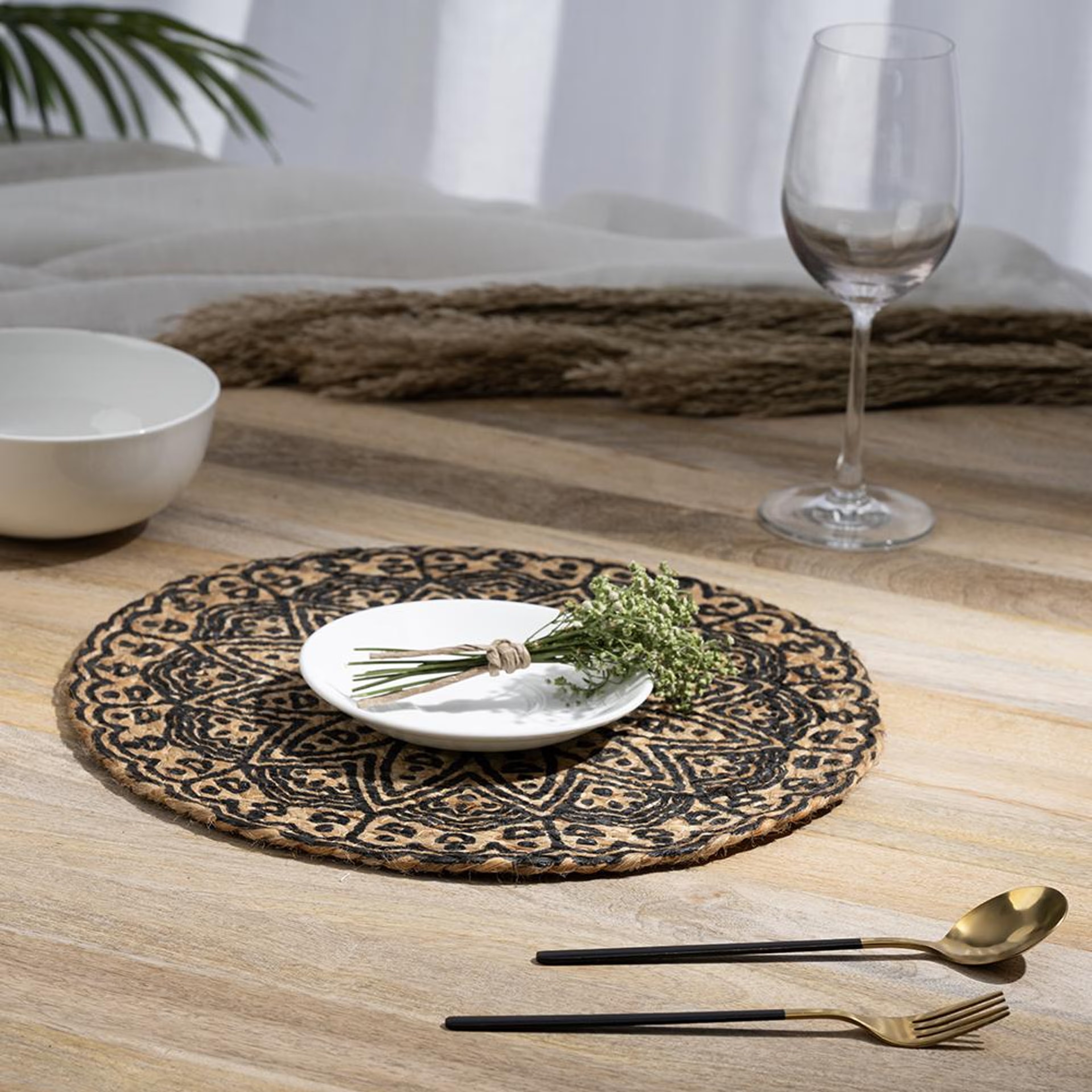 Home 34 Wakefit Mandala, Round Jute Dining Table Placemat - Set of 4 Mandala, Set of 4