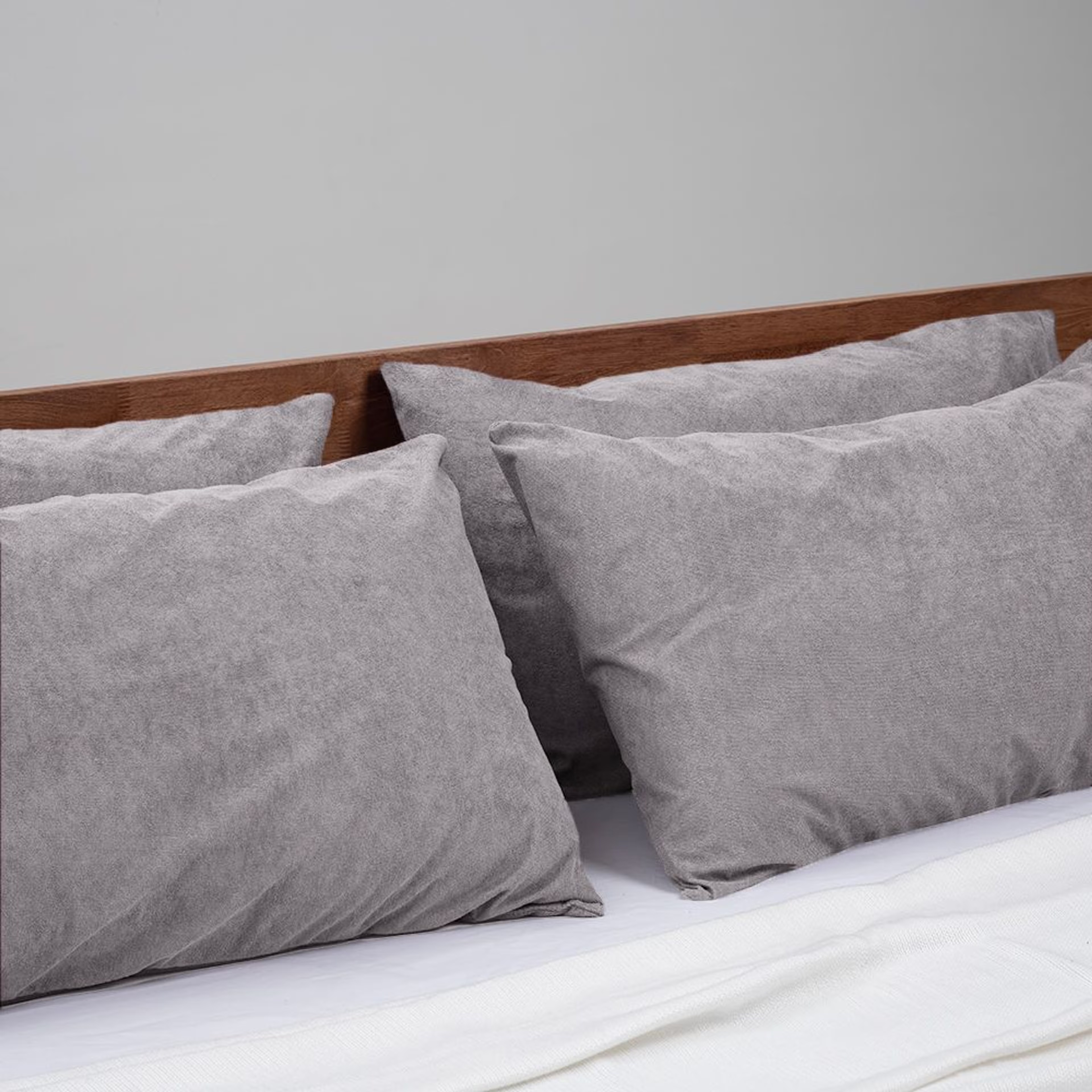 Home 28 Wakefit Waterproof Pillow Protector | 28x18 in | Terry Cotton | Set of 4 | Grey | Zipper Closure | 200 GSM | Washable | Super Soft Cotton, Set of 4, Grey