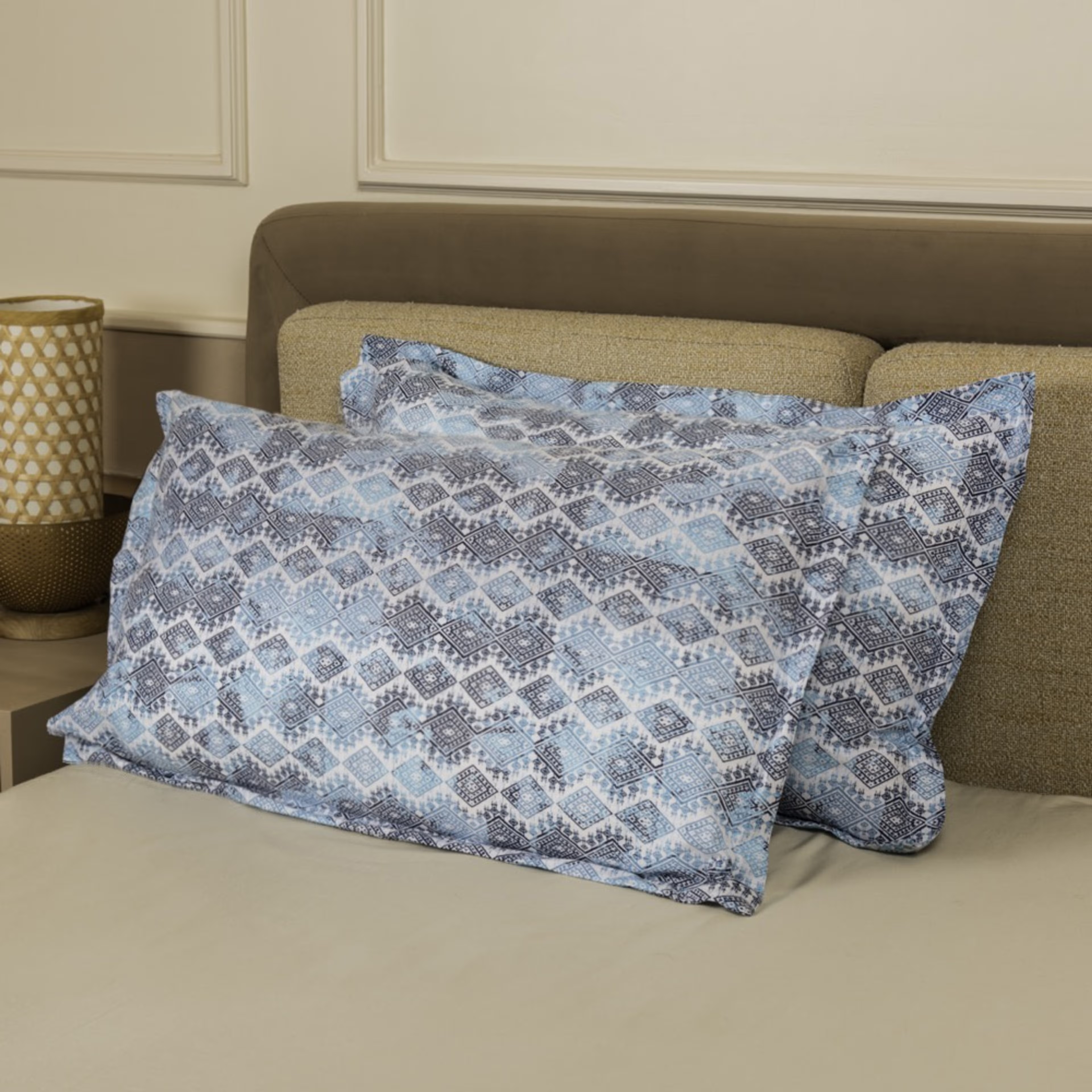 100% Cotton&nbsp;Pillow&nbsp;Cover | Standard Size 27x18 Inch | Set Of 2 | 144 TC | Seher Standard, Set of 2, Cotton, Seher